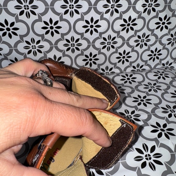 Meylan Baby unisex brown and tan leather western cowboy boots 6-9 months - Picture 9 of 15